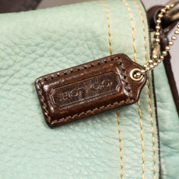 Coach D0851‑F12336 Chelsea Flap Bag - Picture 4 of 8